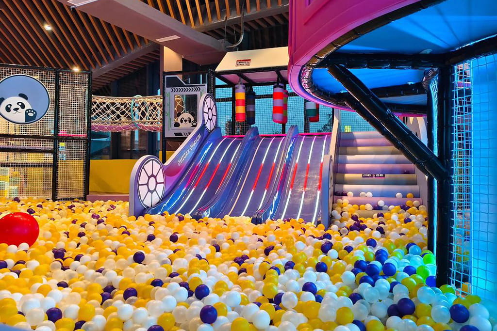 Close-up of a ball pit play area in an indoor playground, representing long-term operation and maintenance support for indoor playground equipment.