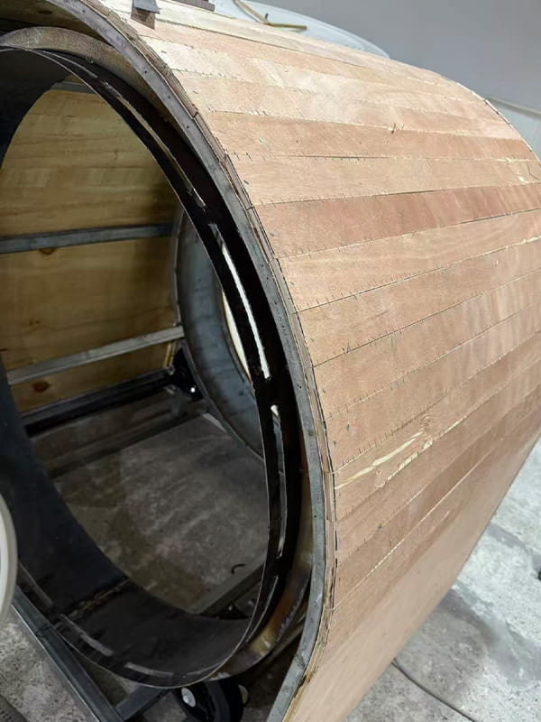 Curved wooden substrate processing for indoor playground tunnel and cylindrical components, custom-made for soft play equipment